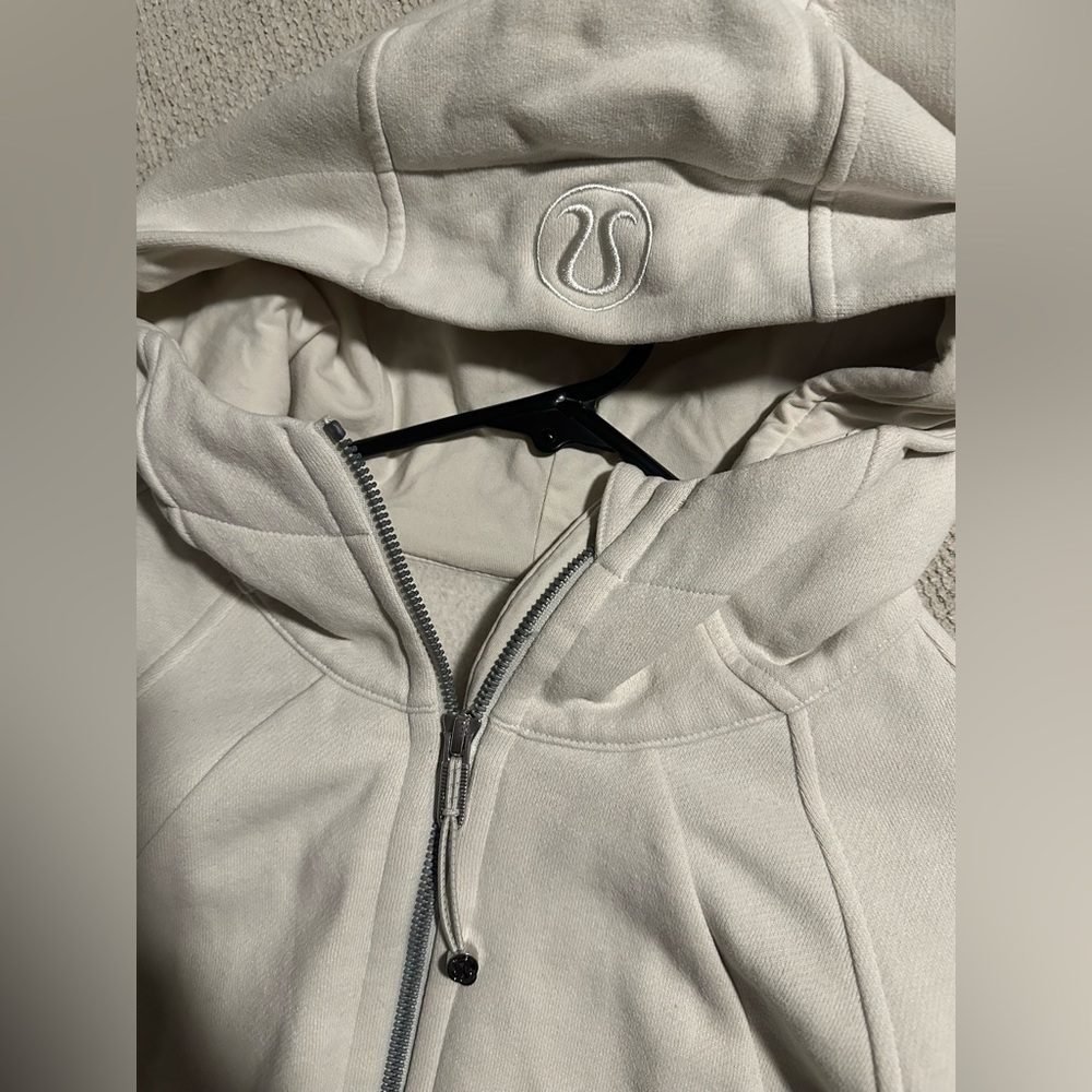 Lululemon Scuba Full-Zip Cropped Hoodie size 10